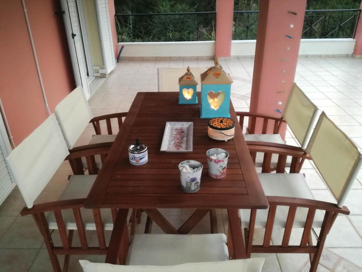 Villa Valia Seaside Ipsos Bagian luar foto