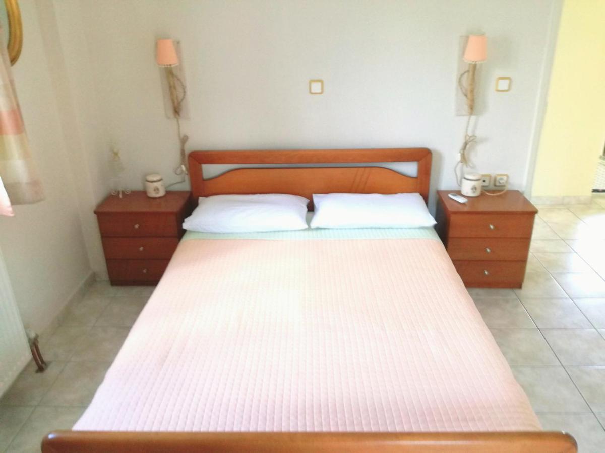 Villa Valia Seaside Ipsos Bagian luar foto